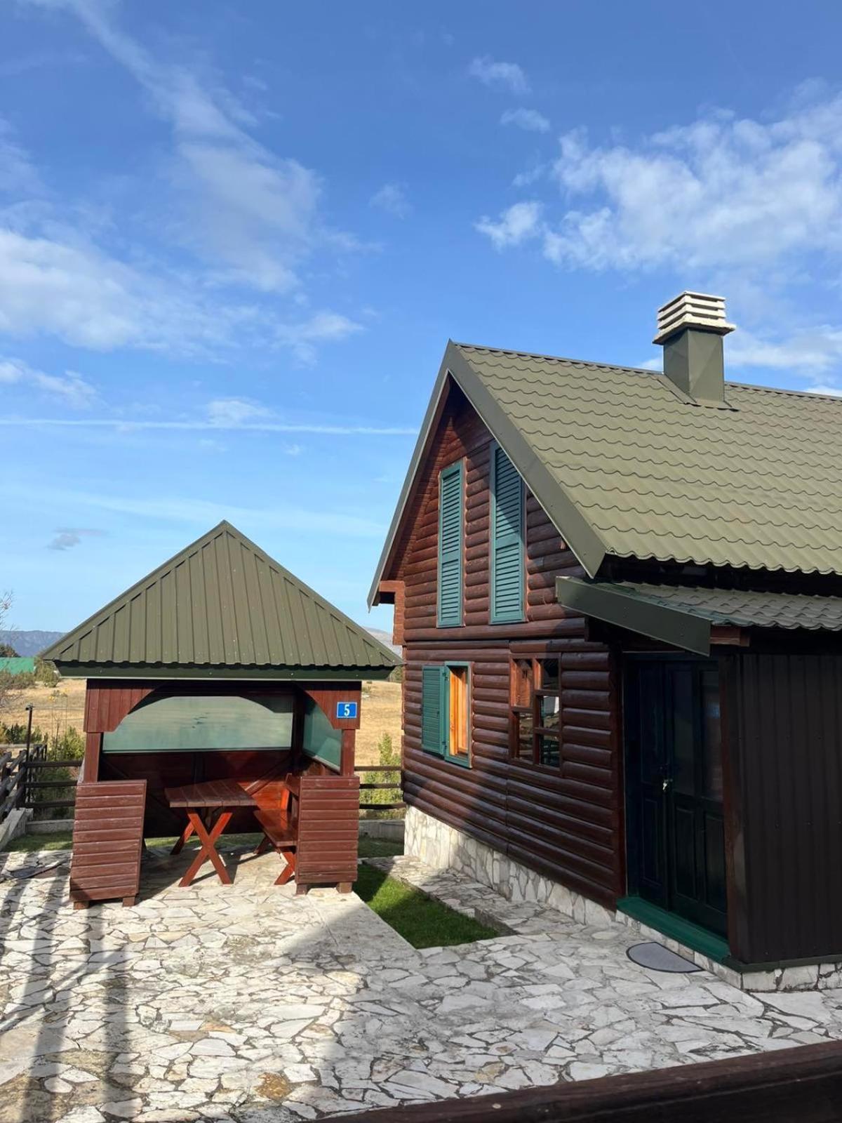 Vikendica Lamada Hébergement de vacances